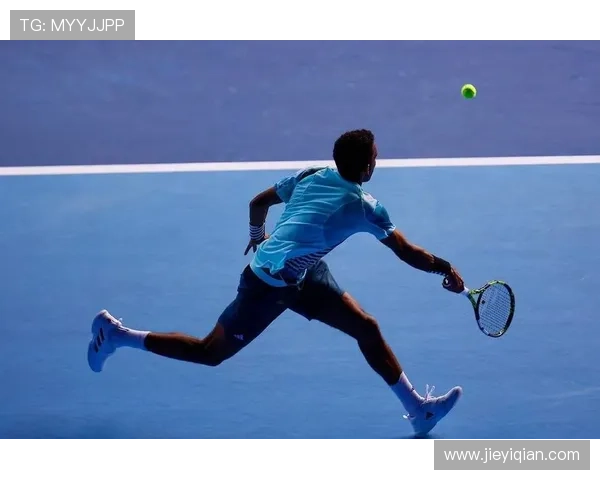 奥热阿利亚西姆直落两盘轻松晋级网球赛决赛